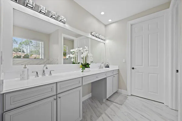 $1,425,000 | 2020 Graden Drive, Palm Beach Gardens, FL 33410