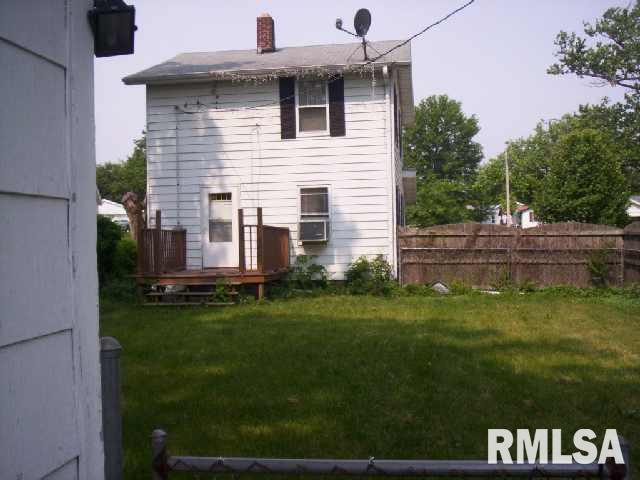 304 South 20th Street Decatur, IL 62521 - Photo 1 of 2