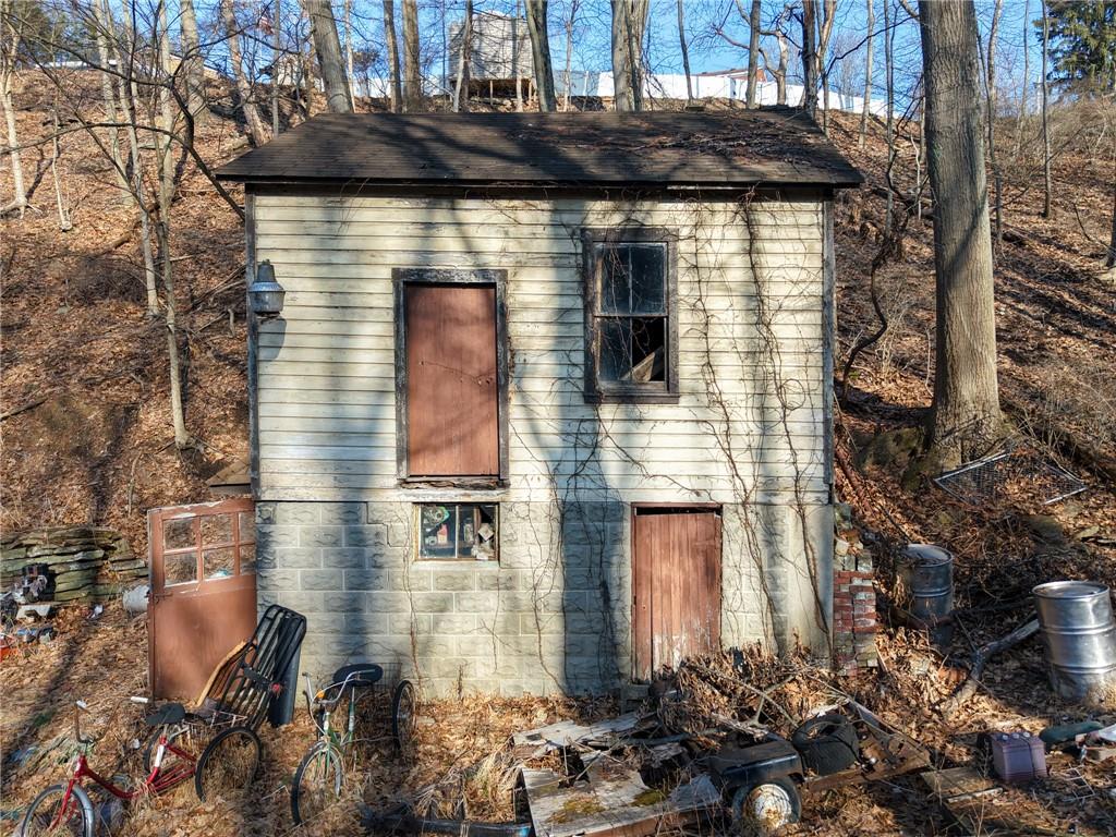 803 Burchfield Road Allison Park, PA 15101 - Photo 10 of 22