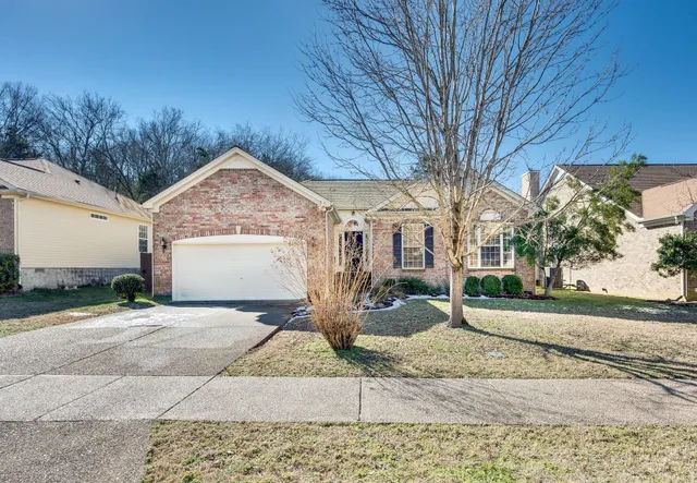 $2,500 | 553 Wheatfield Way, Nashville, TN 37209