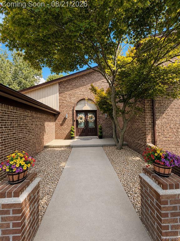 18823 Millar Road Clinton Township, MI 48036 - Photo 3 of 43 Gallery Image 3
