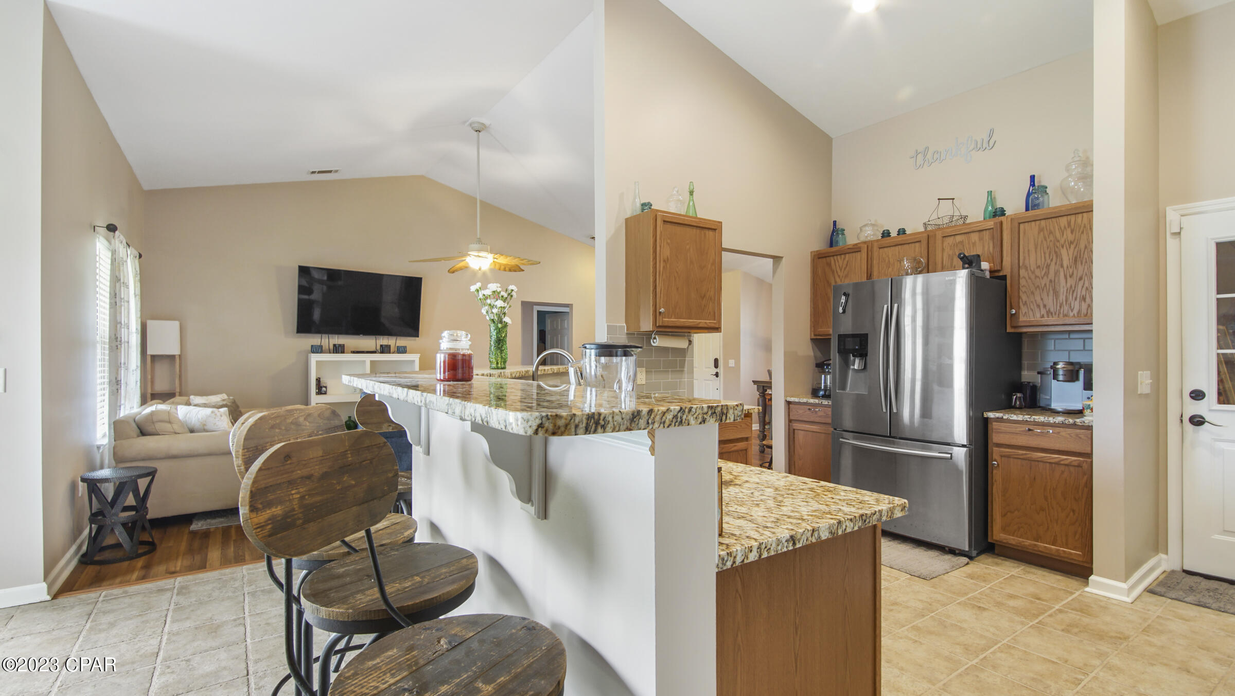 4019 Comanche Road Caryville, FL 32427 - Photo 15 of 40