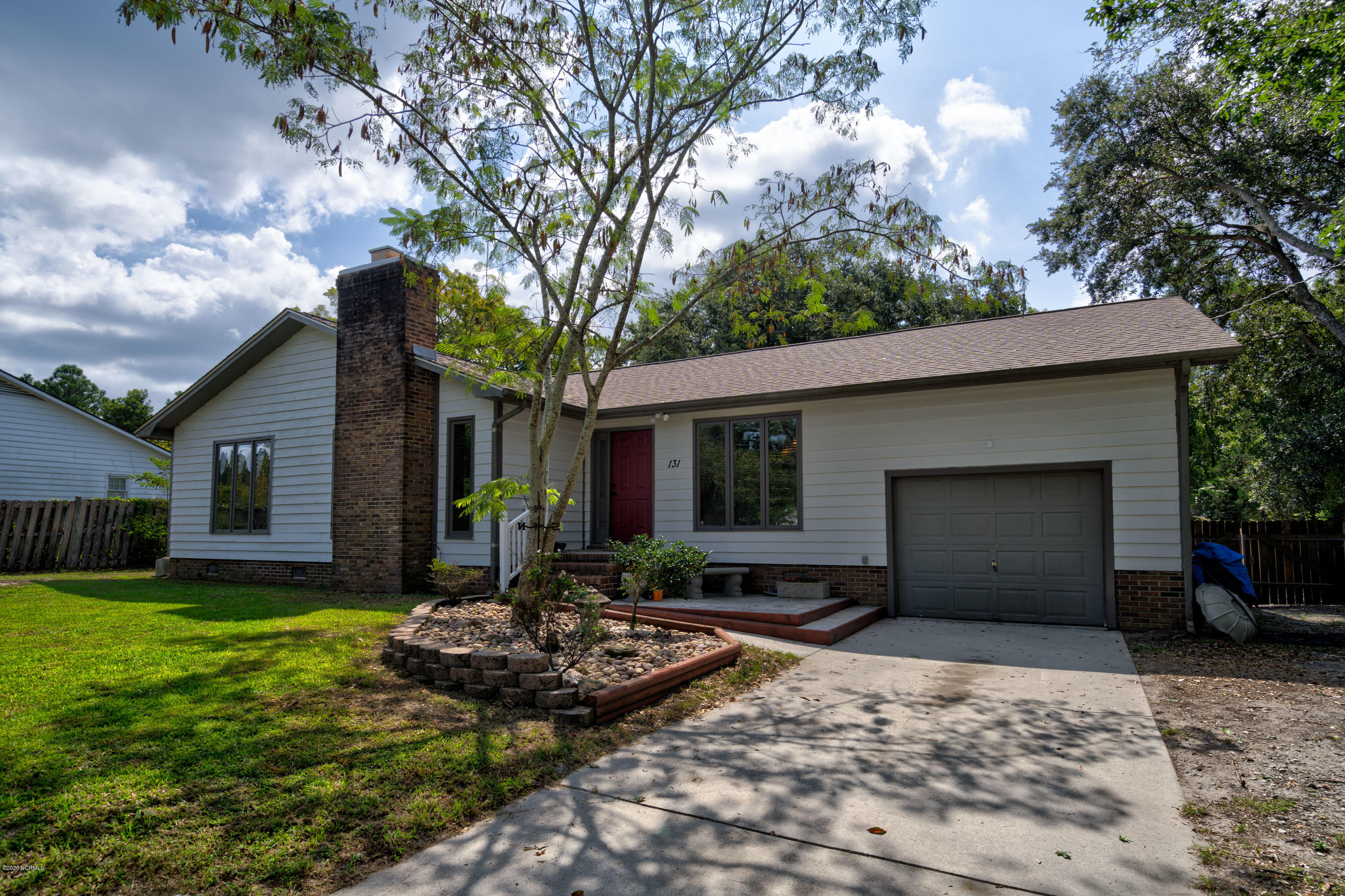 131 Albemarle Road Wilmington, NC 28405 - Photo 2 of 38 131AlbermarleEdit-11