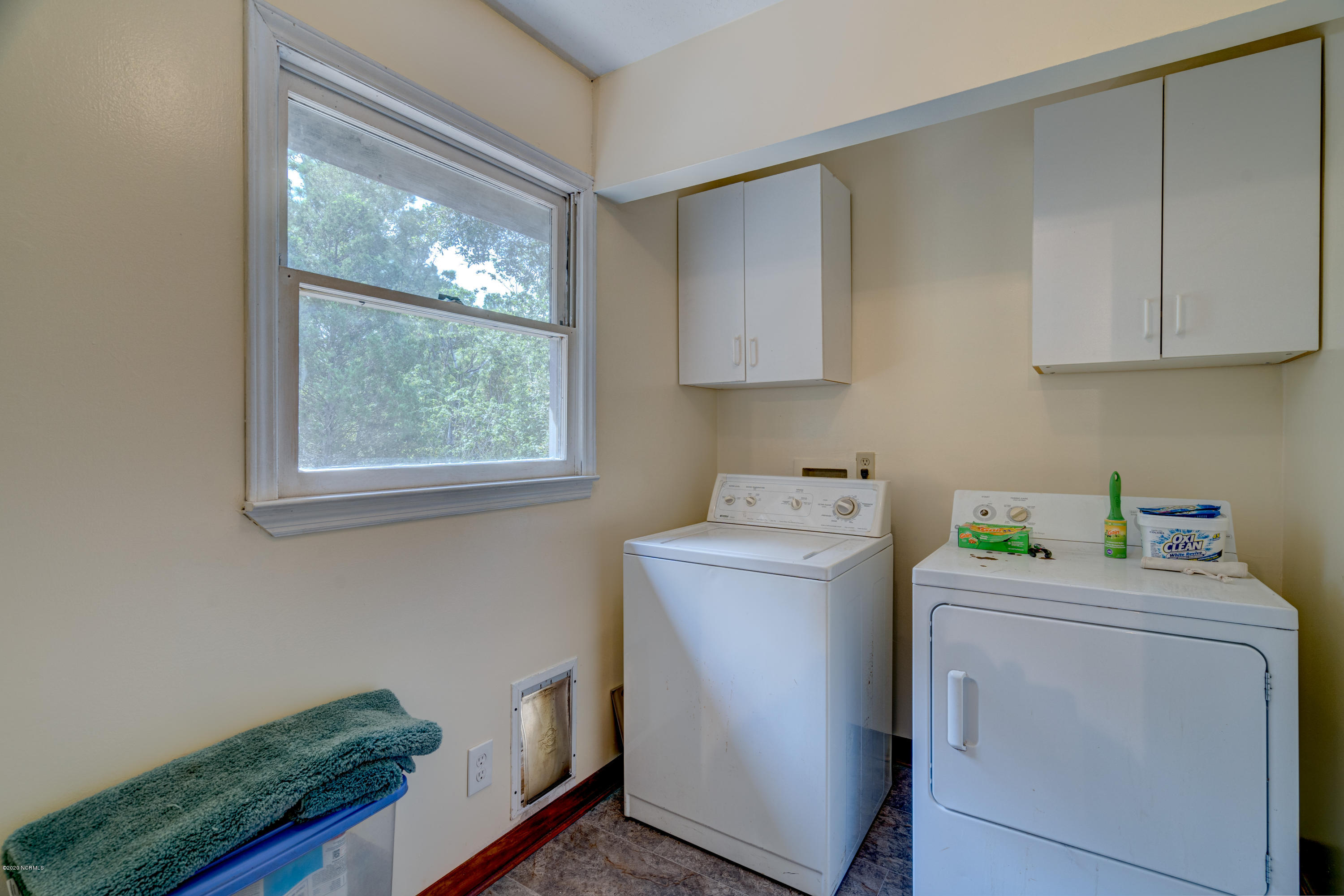131 Albemarle Road Wilmington, NC 28405 - Photo 30 of 38 131AlbermarleEdit-23