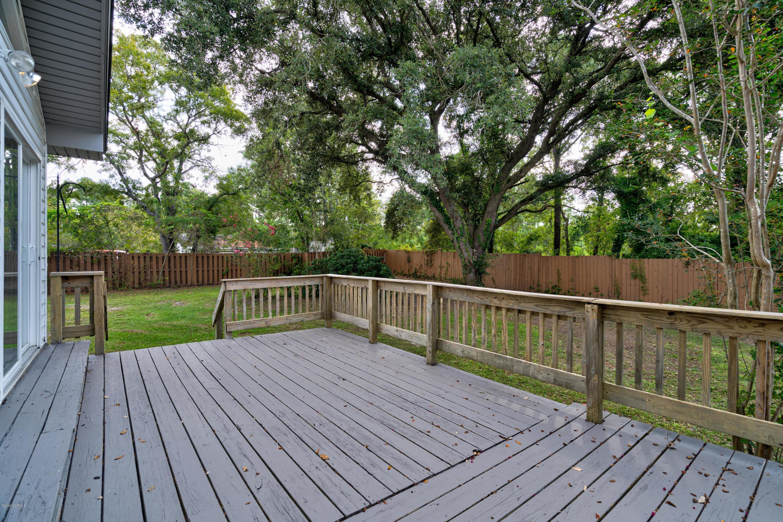 131 Albemarle Road Wilmington, NC 28405 - Photo 32 of 38 131AlbermarleEdit-8