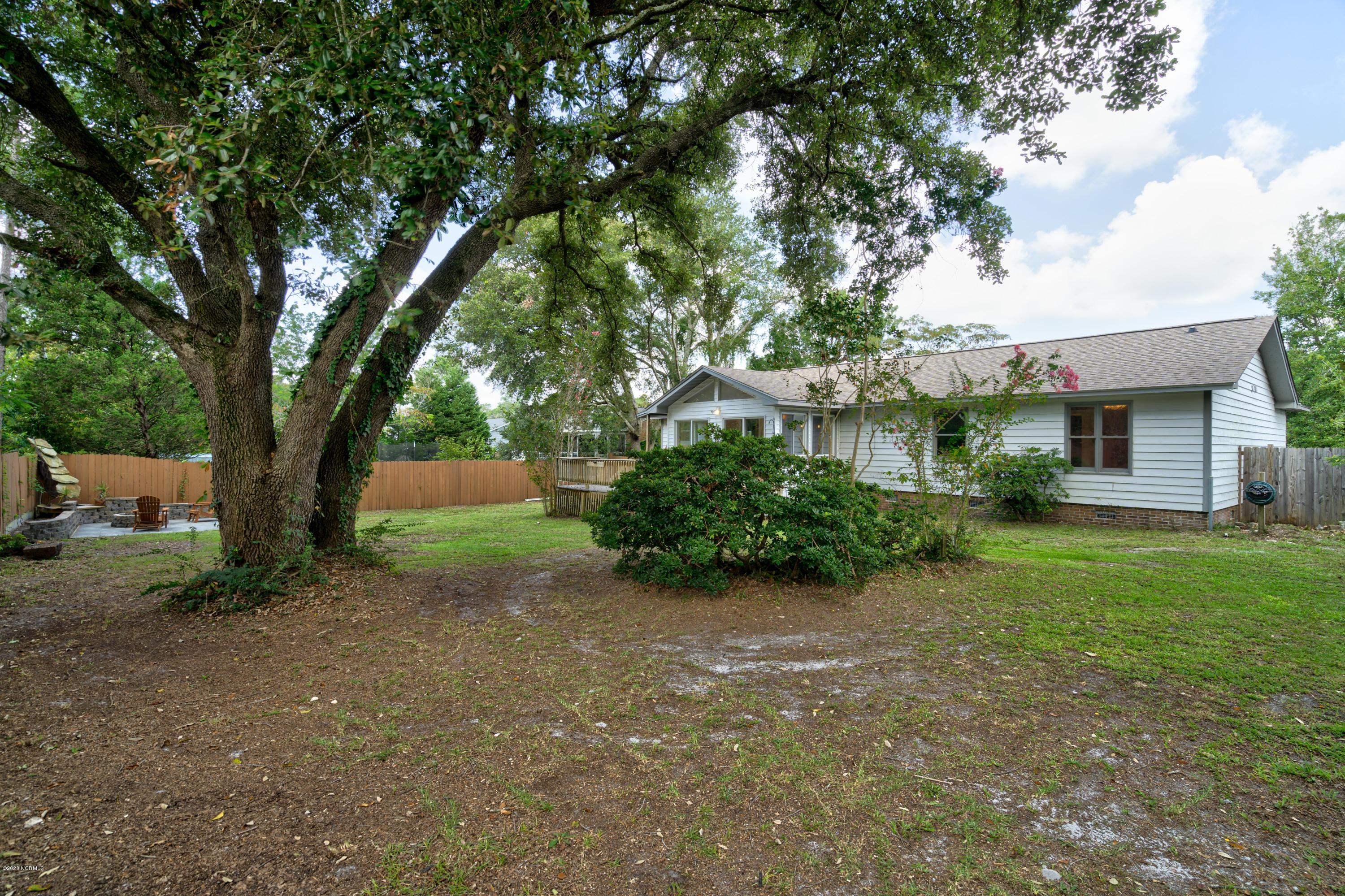 131 Albemarle Road Wilmington, NC 28405 - Photo 36 of 38 131AlbermarleEdit-4