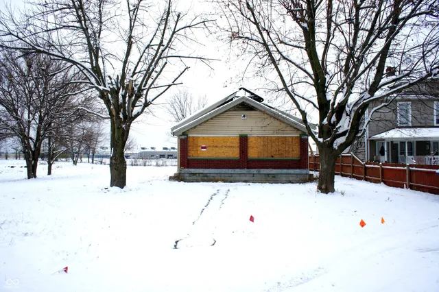 $40,000 | 2544 Maywood Road, Indianapolis, IN 46241