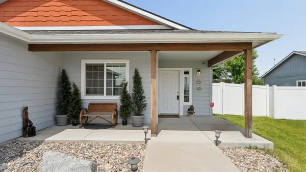 $429,000 | 1609 East Marilyn Circle, Deer Park, WA 99006
