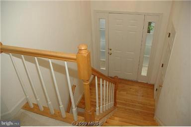 8002 Trevor Place Vienna, VA 22182 - Photo 6 of 7 Interior (General)
