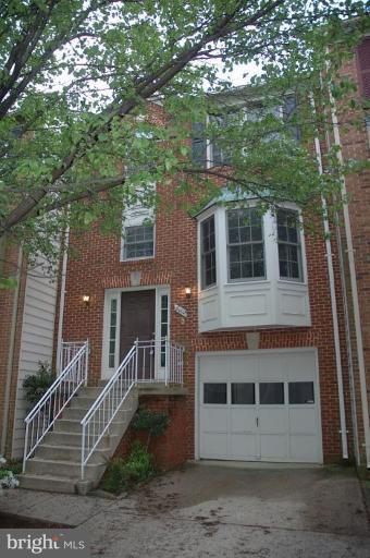 8002 Trevor Place Vienna, VA 22182 - Photo 7 of 7 Exterior (Main)