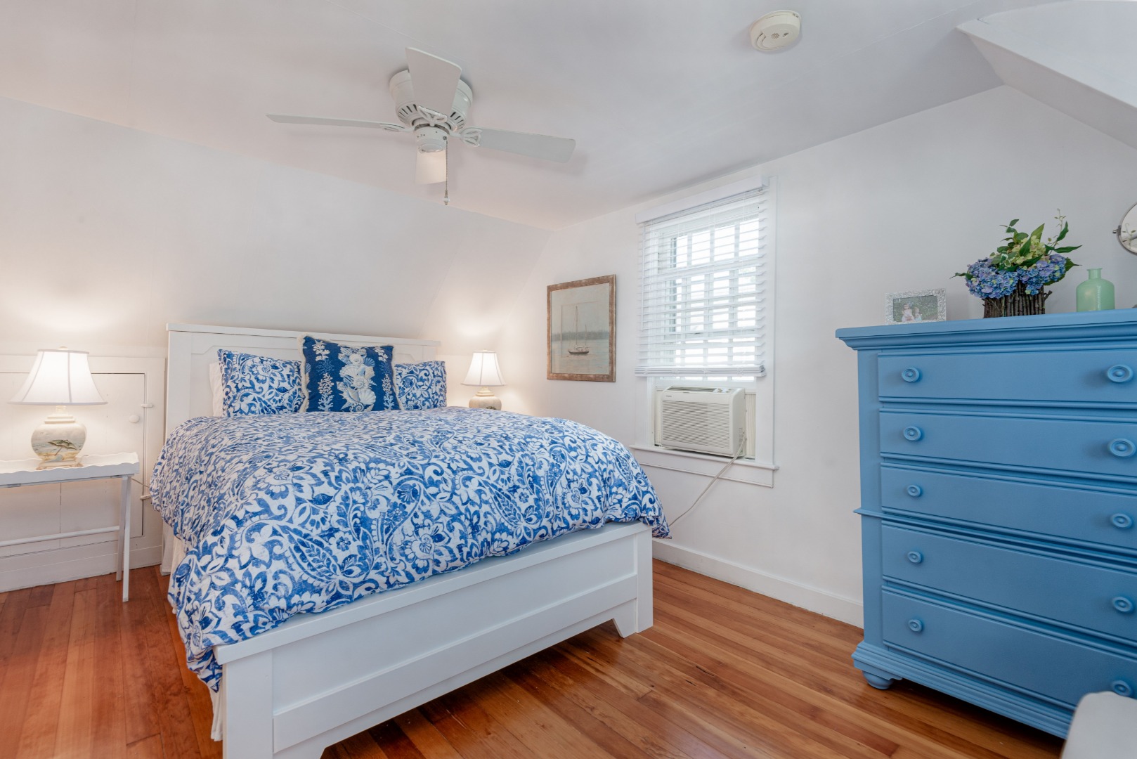 3 Spring Street Nantucket, MA 02554 - Photo 26 of 39 Gallery Image 26