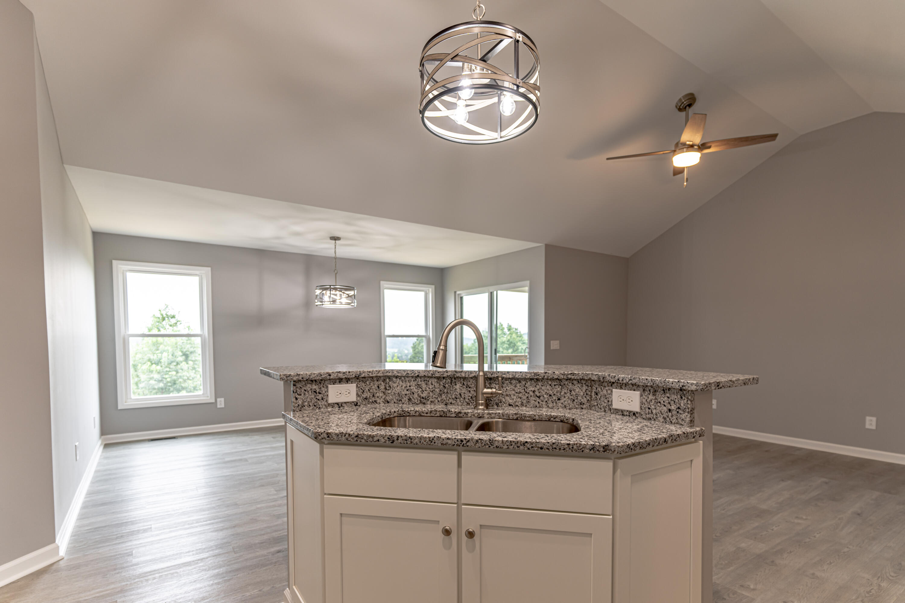 114 North N Ridge Frankfort, KY 40601 - Photo 22 of 53 DSC02595