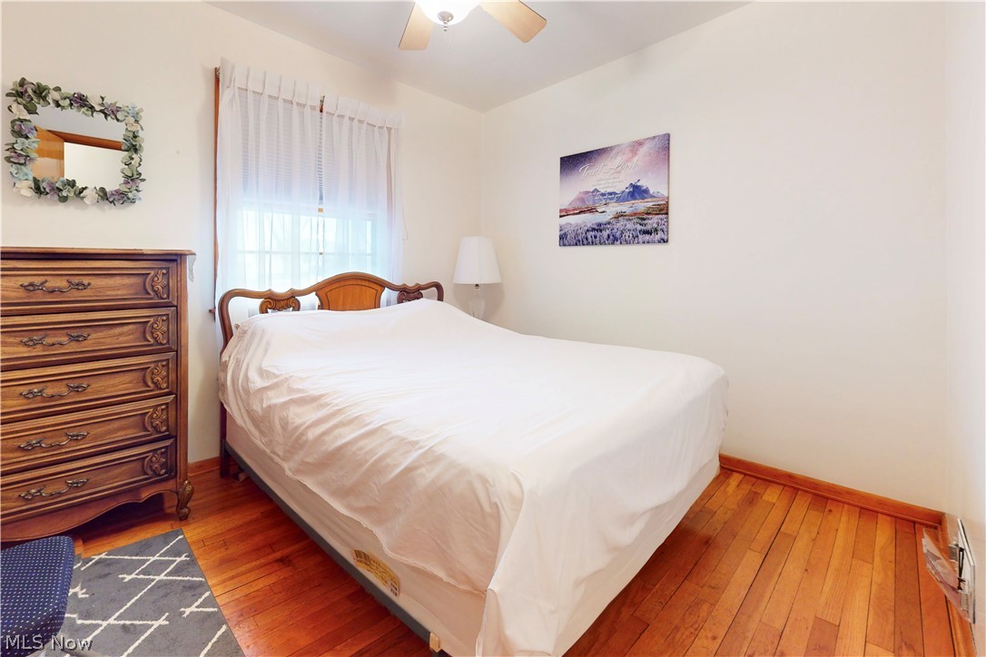 391 Canton Road Steubenville, OH 43953 - Photo 27 of 40 Bedroom featuring hardwood / wood-style flooring and ceiling fan