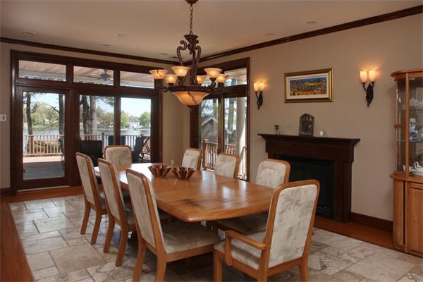 31 Livingston Road Sharon, MA 02067 - Photo 3 of 9 Gallery Image 3