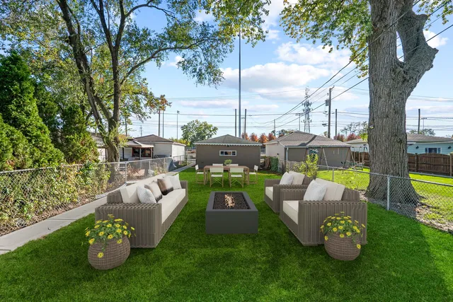 $429,999 | 6444 28th Place, Berwyn, IL 60402