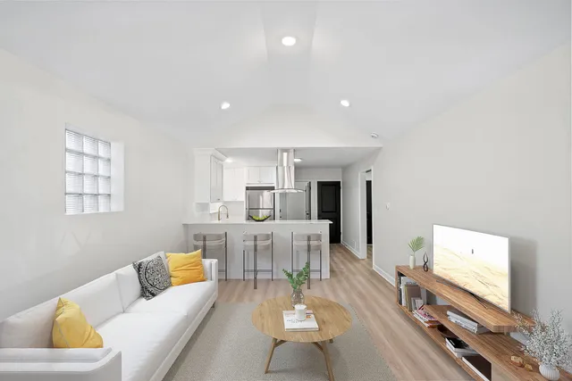 $429,999 | 6444 28th Place, Berwyn, IL 60402