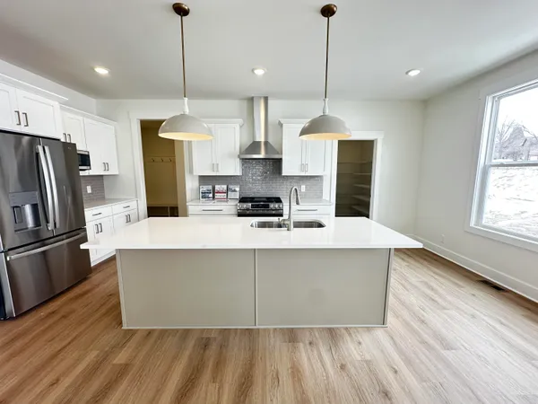 $669,900 | 1710 Round Barn Drive, Hudsonville, MI 49426