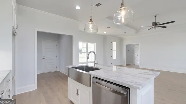 $399,900 | 201 Bailey Circle, Thomasville, GA 31757