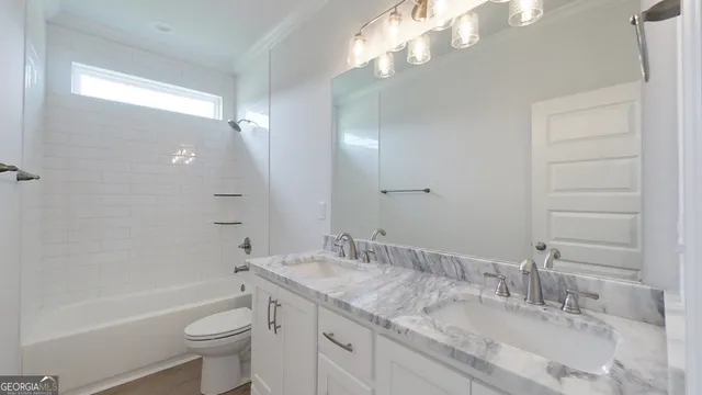 $399,900 | 201 Bailey Circle, Thomasville, GA 31757