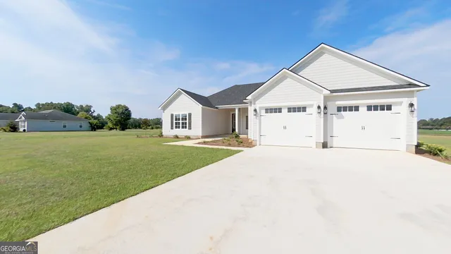 $399,900 | 201 Bailey Circle, Thomasville, GA 31757