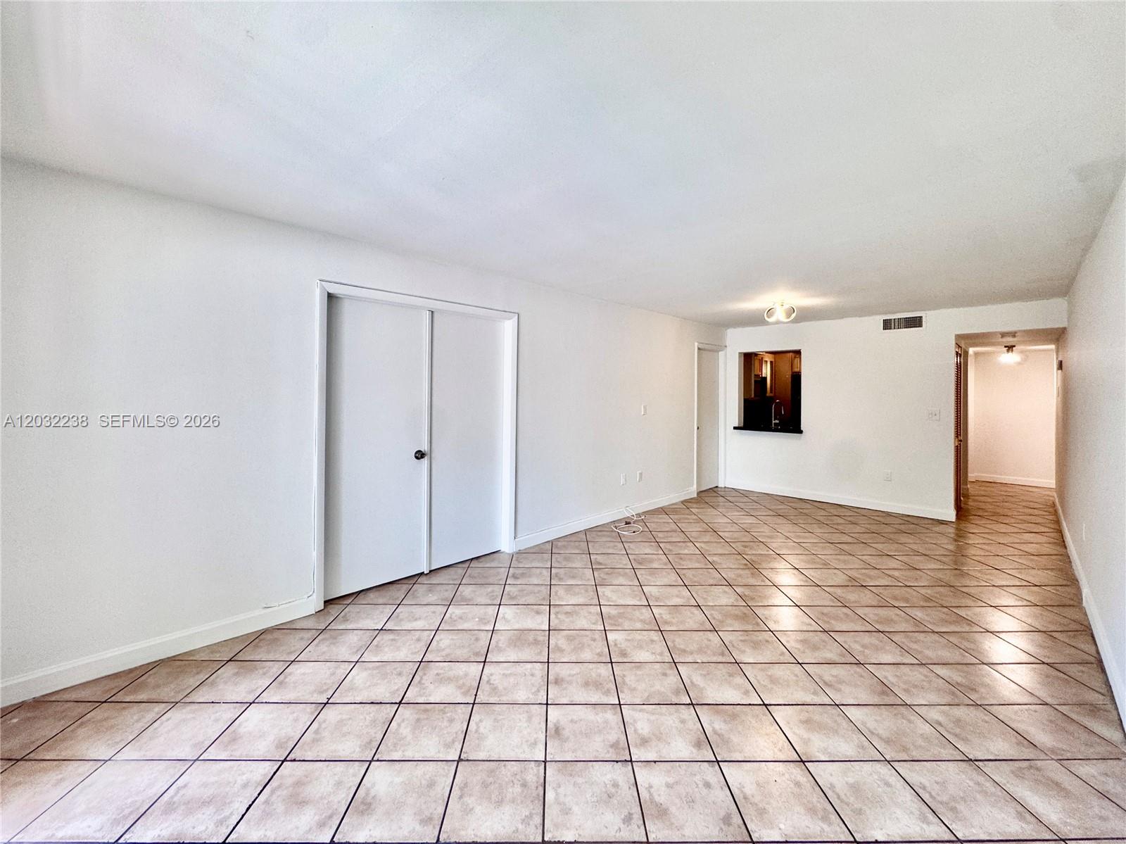 1250 Lincoln Road, Unit 203 Miami Beach, FL 33139 - Photo 7 of 25