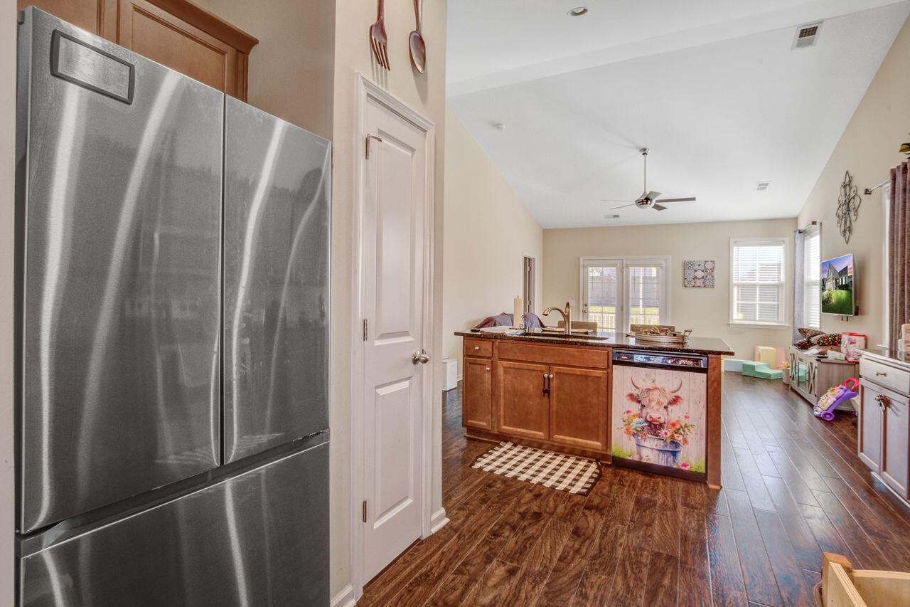 141 Ancestry Lane Moncks Corner, SC 29461 - Photo 11 of 37 141_Ancestry_(13)