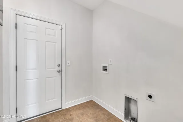 $420,000 | 417 Meadowland Circle, Maple Hill, NC 28454