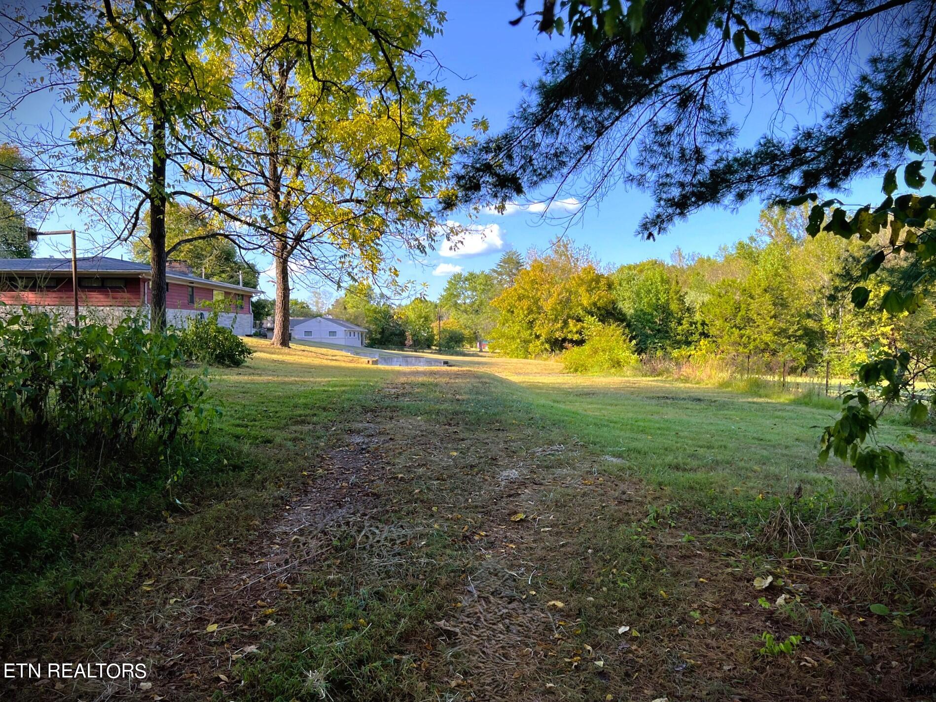1625 Rickman Road Livingston, TN 38570 - Photo 7 of 44 IMG_8965 (1)