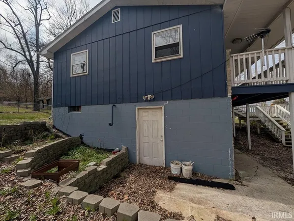 $133,000 | 8106 Highway 50, Mitchell, IN 47446