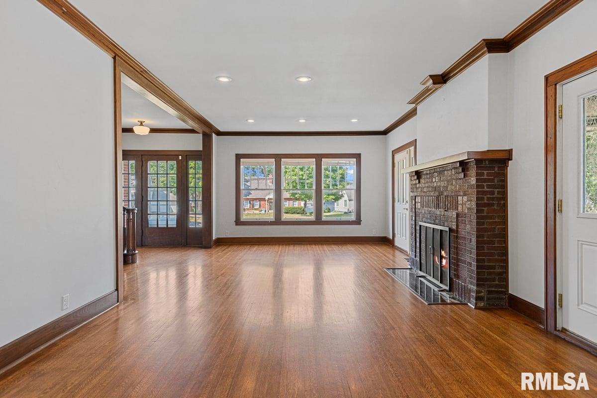 1835 Mound Road Jacksonville, IL 62650 - Photo 11 of 48