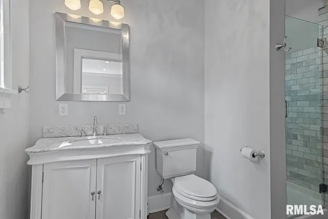 $439,900 | 1835 Mound Road, Jacksonville, IL 62650