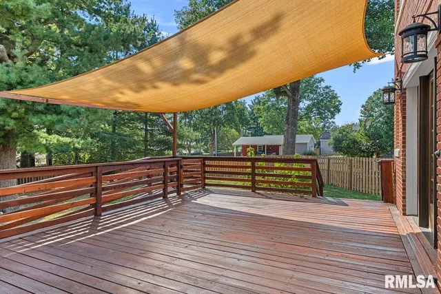 $439,900 | 1835 Mound Road, Jacksonville, IL 62650