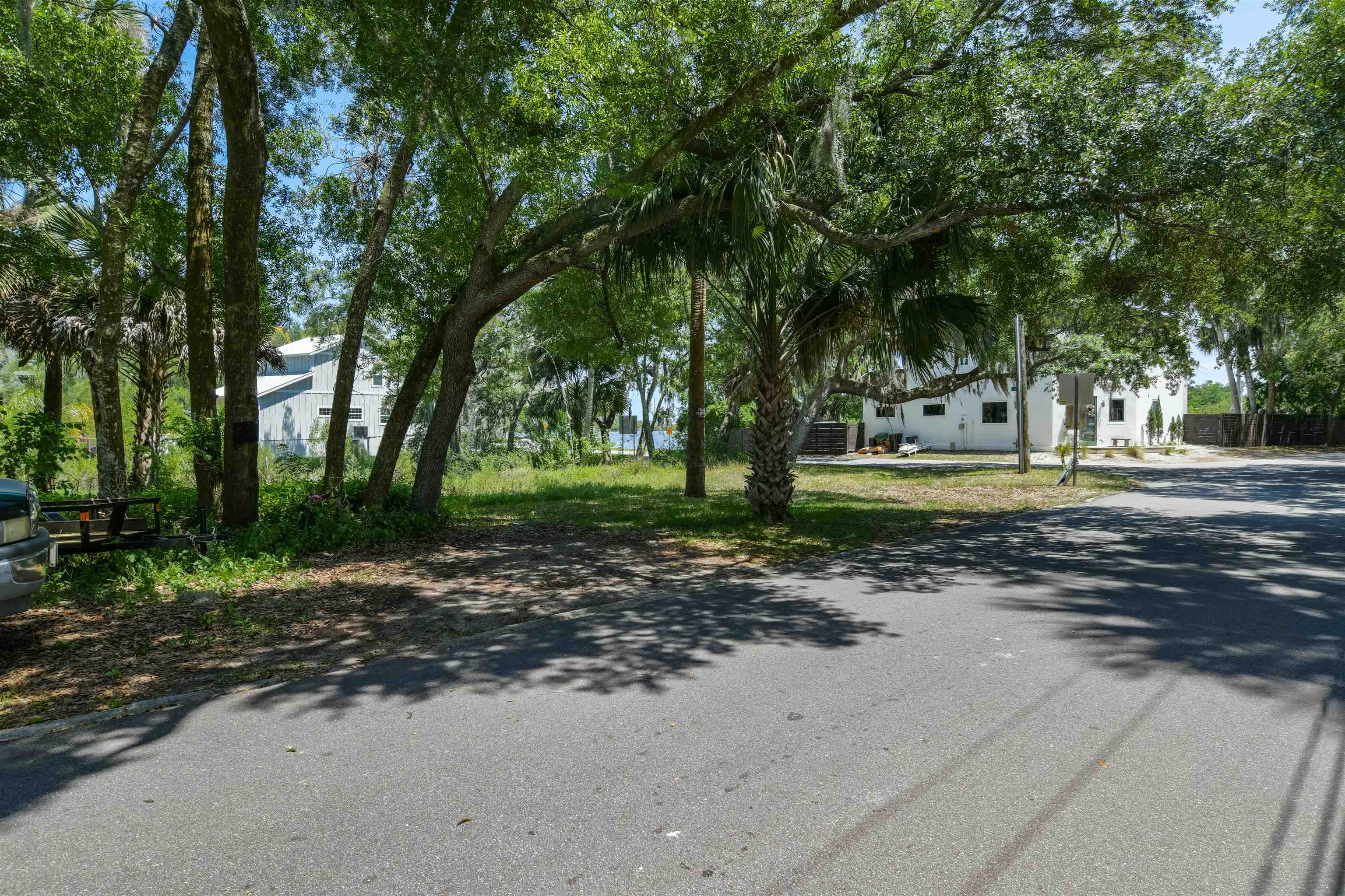25 Davis Street St. Augustine, FL 32084 - Photo 12 of 13 a view of a park with tree s