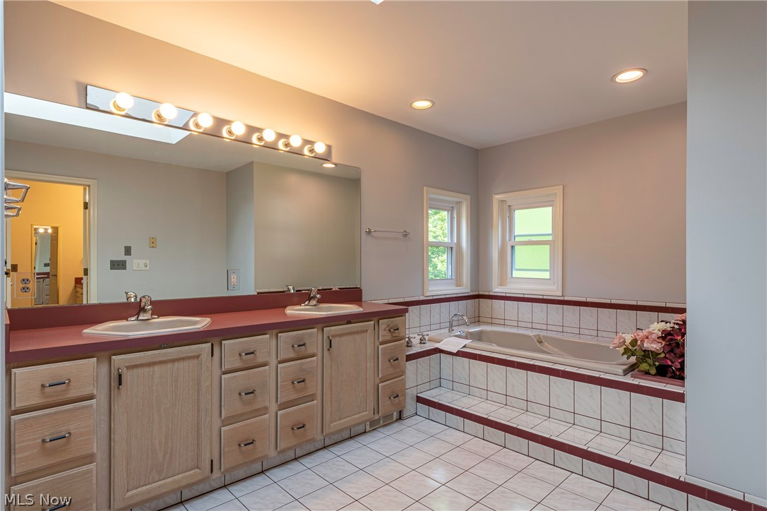 6885 Liberty Road Solon, OH 44139 - Photo 20 of 35 Gallery Image 20