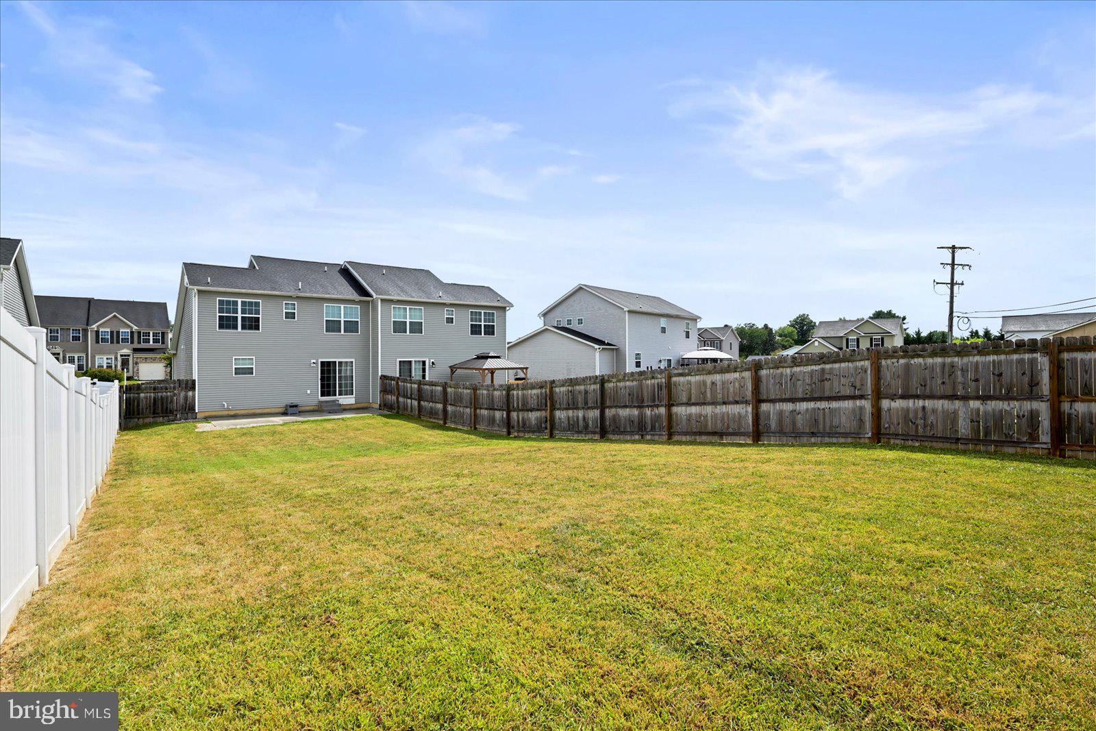 323 Maple Drive Hanover, PA 17331 - Photo 4 of 41 Gallery Image 4