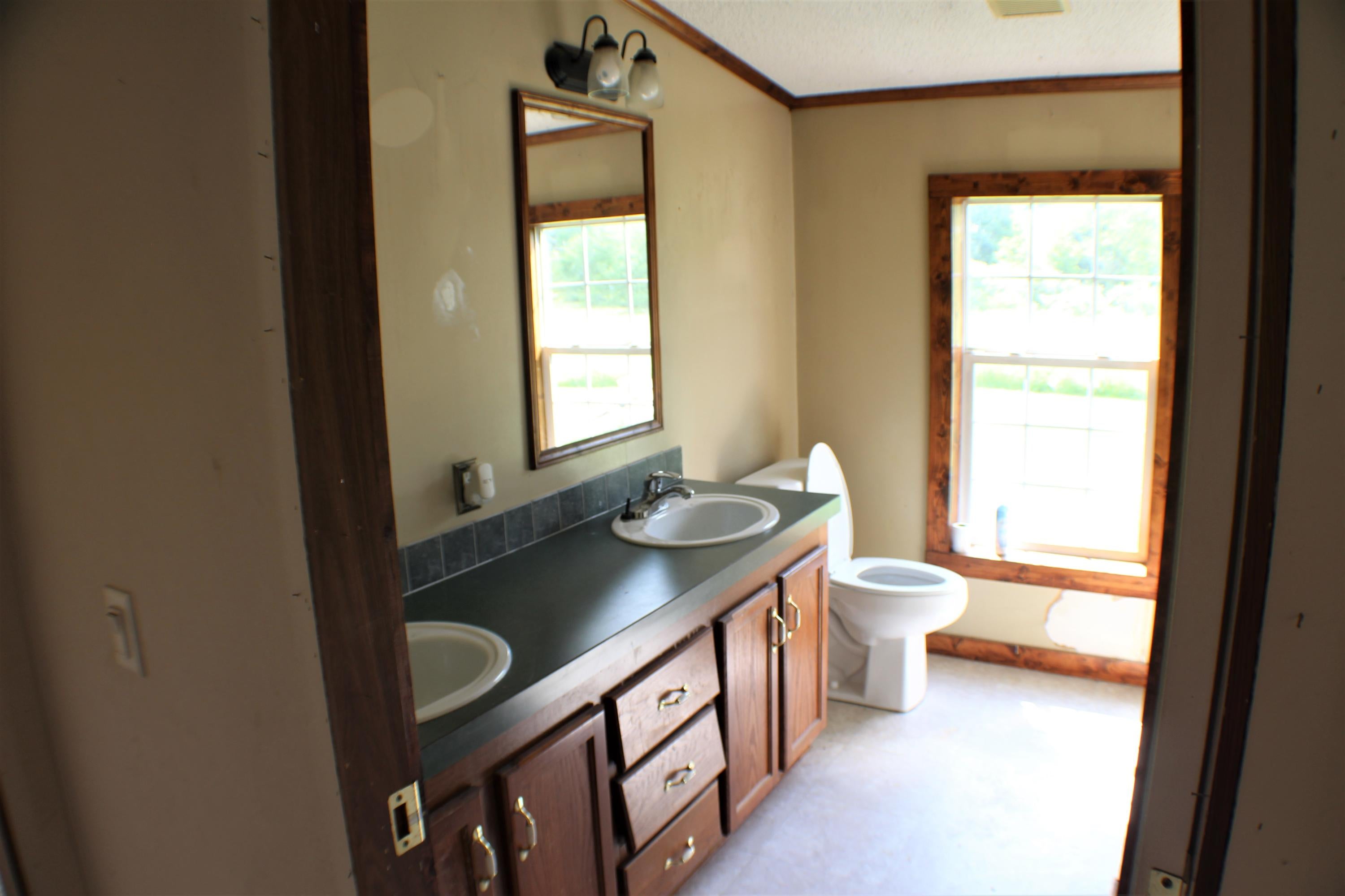 10739 Frost Road Dunmore, WV 24934 - Photo 18 of 25 Gallery Image 18