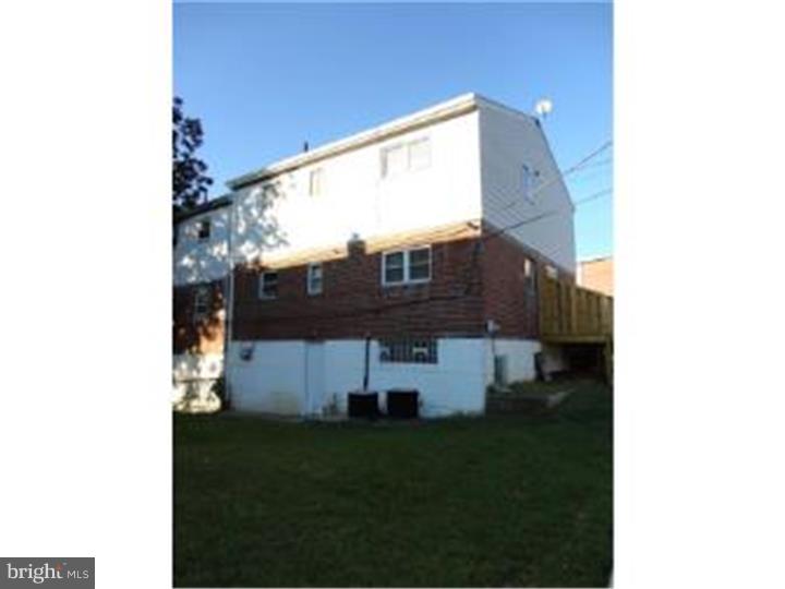 3504 Woodhaven Road Philadelphia, PA 19154 - Photo 2 of 20 Exterior Back