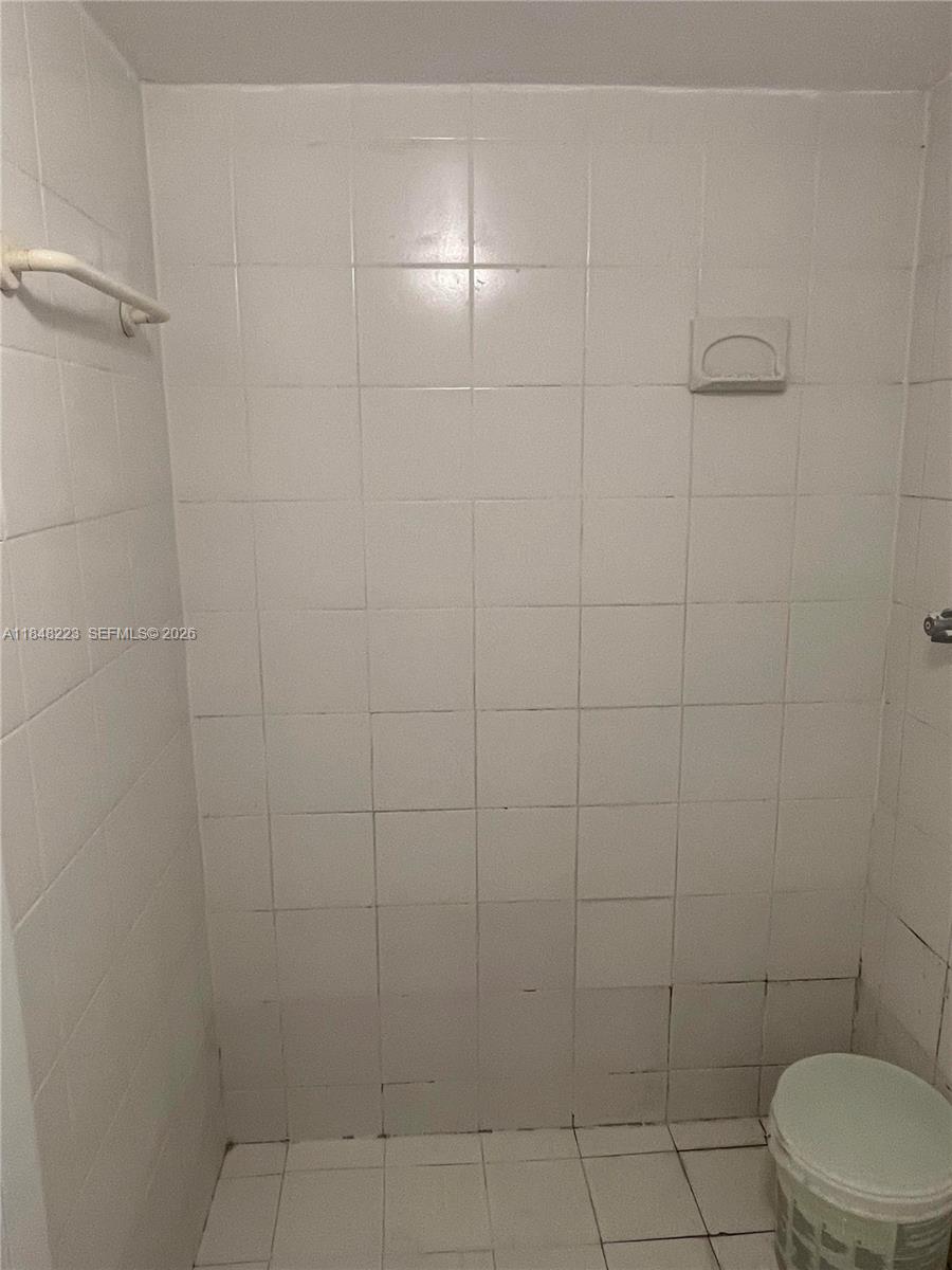 1325 West 68th Street, Unit 221 Hialeah, FL 33014 - Photo 11 of 16