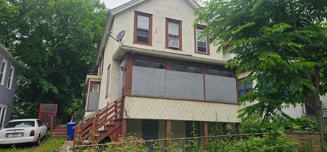 $169,900 | 713 Preble Street, St. Paul, MN 55130