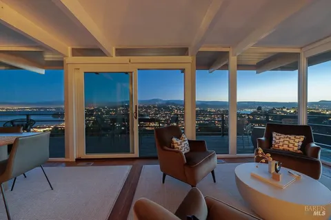 $4,995,000 | 1754 Lagoon View Drive, Tiburon, CA 94920
