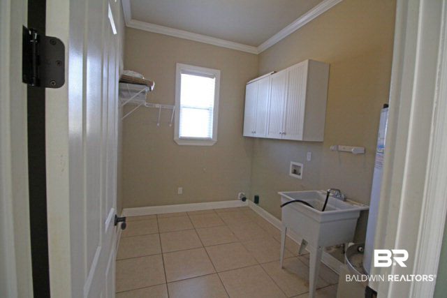 10440 Gayfer Rd Extension Fairhope, AL 36532 - Photo 38 of 41 Laundry