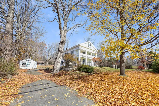 $165,000 | 469 Maple Street, Hinsdale, MA 01235