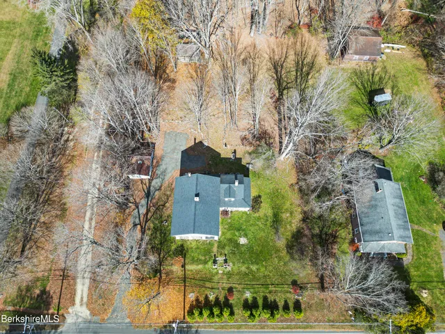 $165,000 | 469 Maple Street, Hinsdale, MA 01235