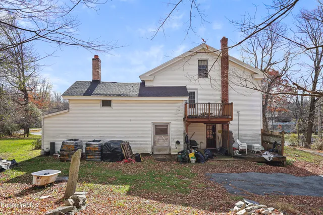 $165,000 | 469 Maple Street, Hinsdale, MA 01235