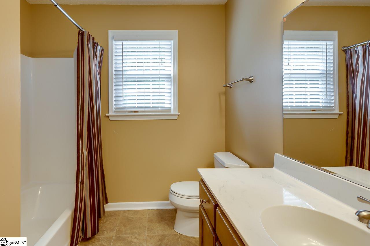 802 Huntington Road Easley, SC 29642 - Photo 17 of 36 Gallery Image 17