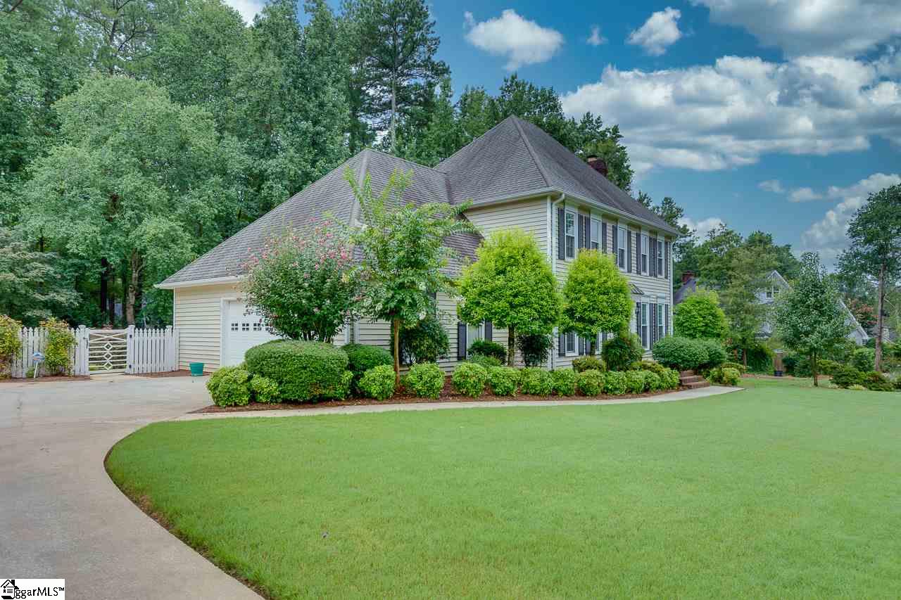 802 Huntington Road Easley, SC 29642 - Photo 3 of 36 Gallery Image 3