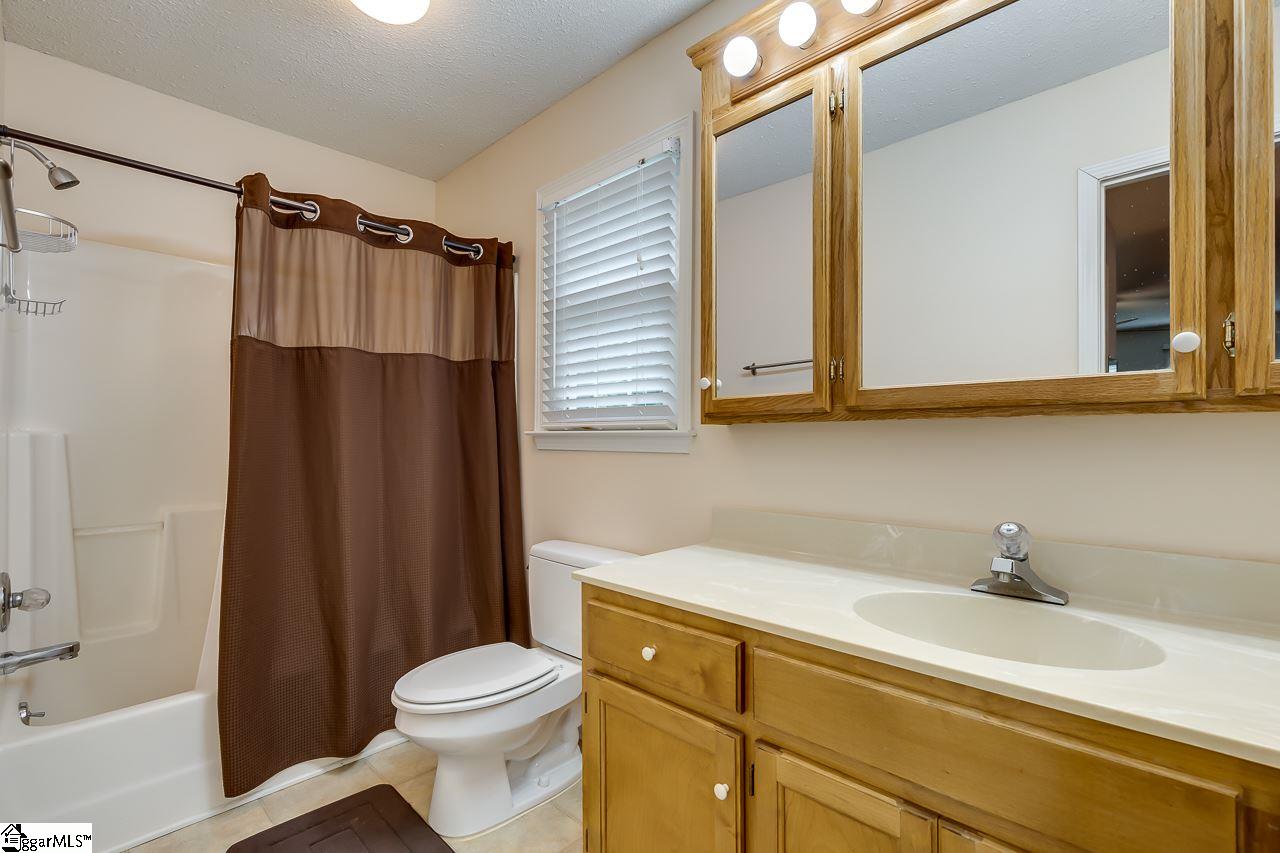 802 Huntington Road Easley, SC 29642 - Photo 21 of 36 Gallery Image 21