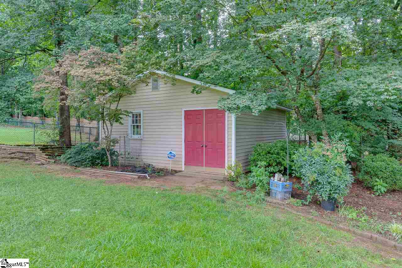 802 Huntington Road Easley, SC 29642 - Photo 35 of 36 Gallery Image 35