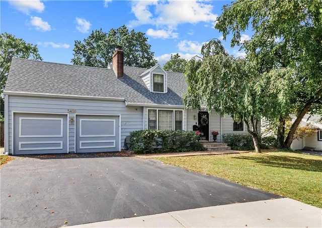 $775,000 | 3409 West 71st Street, Prairie Village, KS 66208