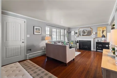 $775,000 | 3409 West 71st Street, Prairie Village, KS 66208